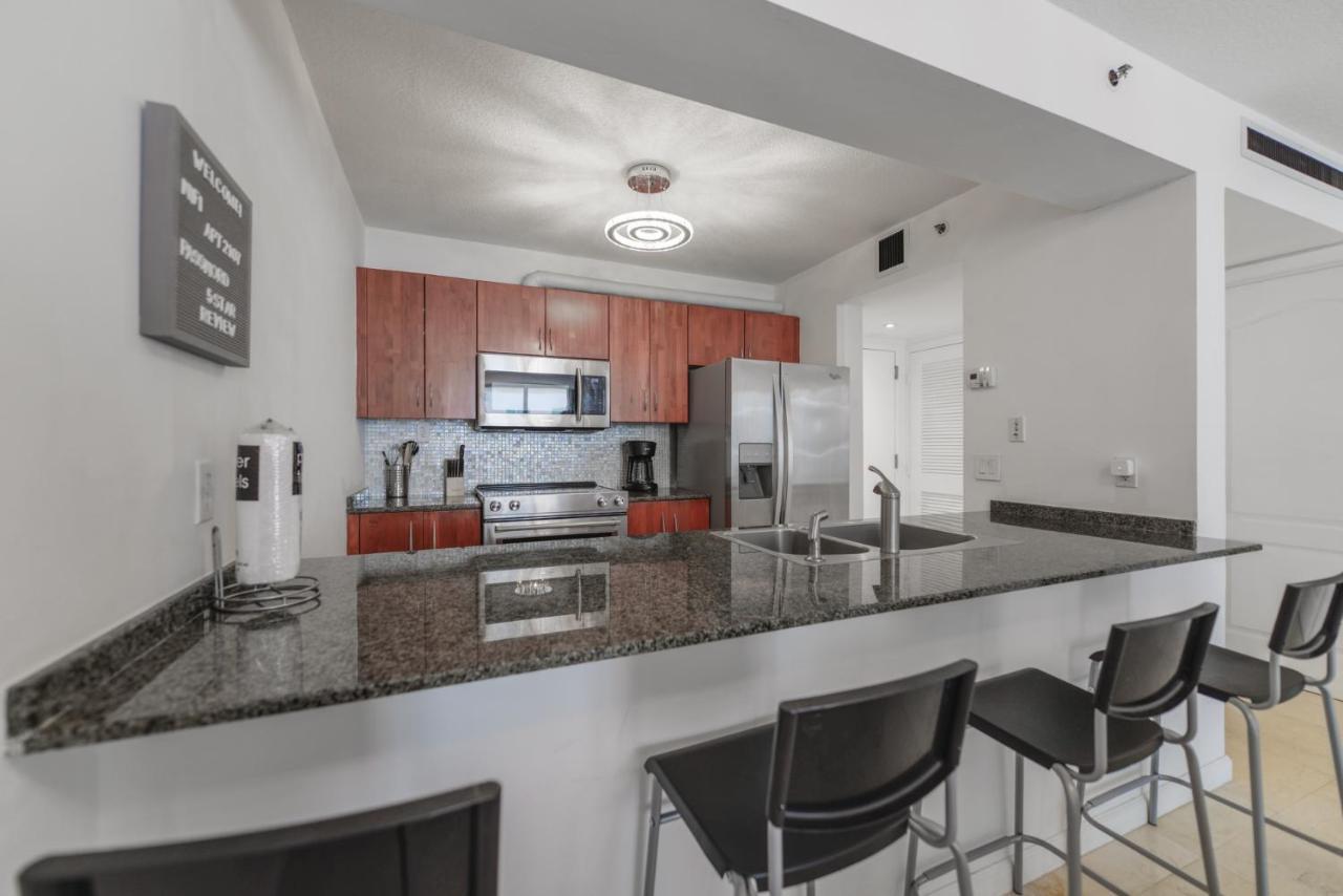 מיאמי Wonderful Condo In Brickell With Pool And Gym מראה חיצוני תמונה